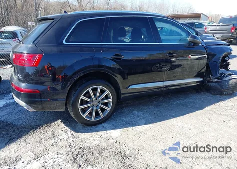 2018 Audi Q7 3.0T Premium z USA, uszkodzony, nr VIN WA1LAAF77JD043193